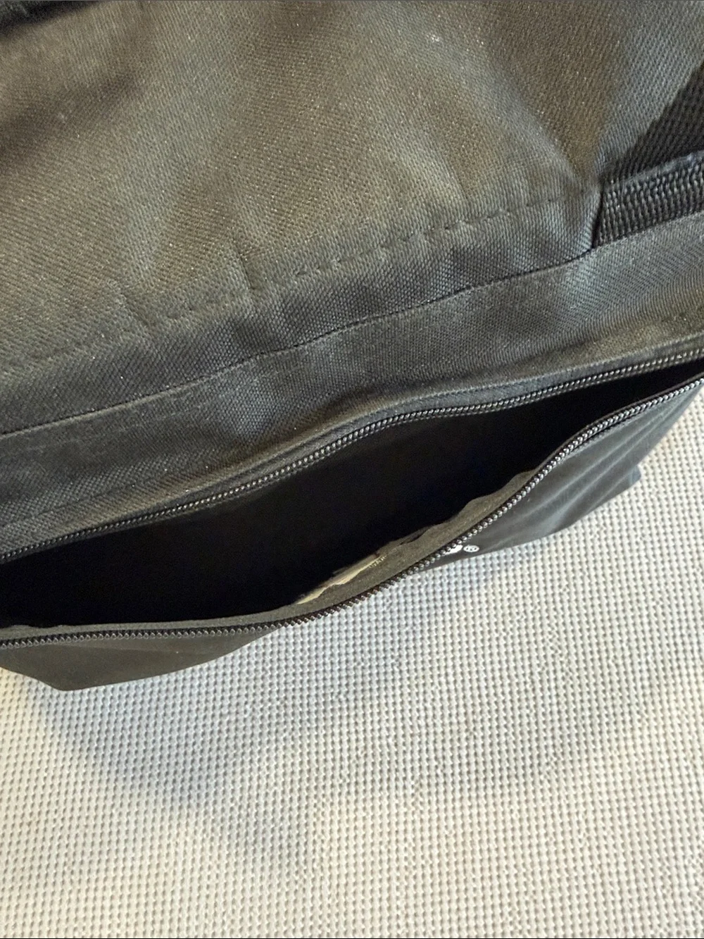 Buc-ee’s Black Logo cooler Tote Bag - Carry-All
